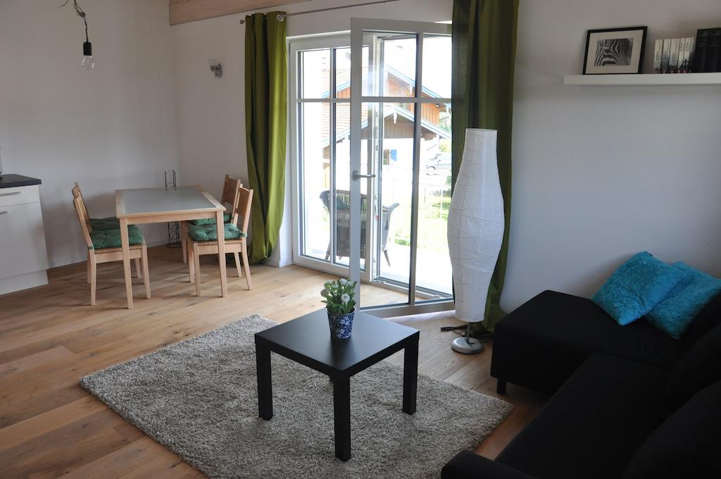 Ferienwohnungen Rimsting Am Chiemsee Δωμάτιο φωτογραφία